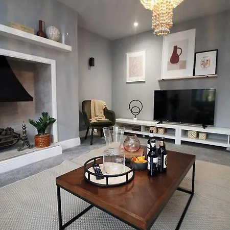 Canynge Square By Mgroupsa *